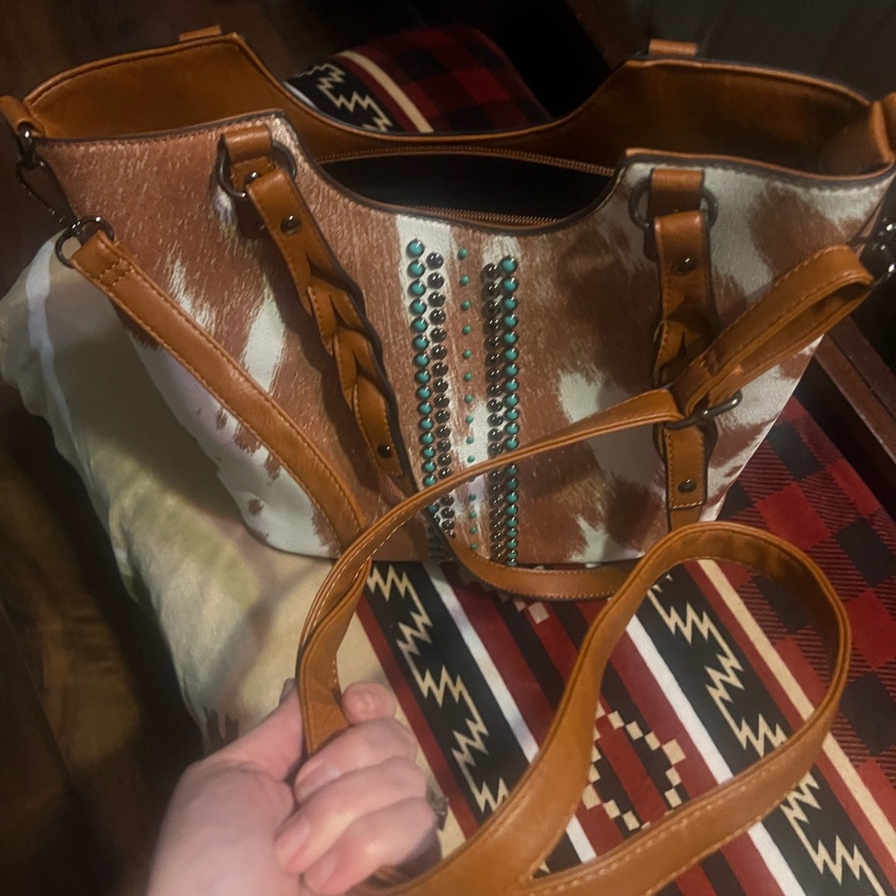 Brown and White Cowhide Studded Shoulder Bag with Turquoise Accents - Picture 3 of 8